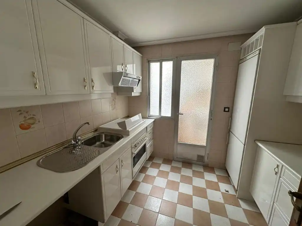 Appartamento con ascensore in vendita a Centro, imagen 4