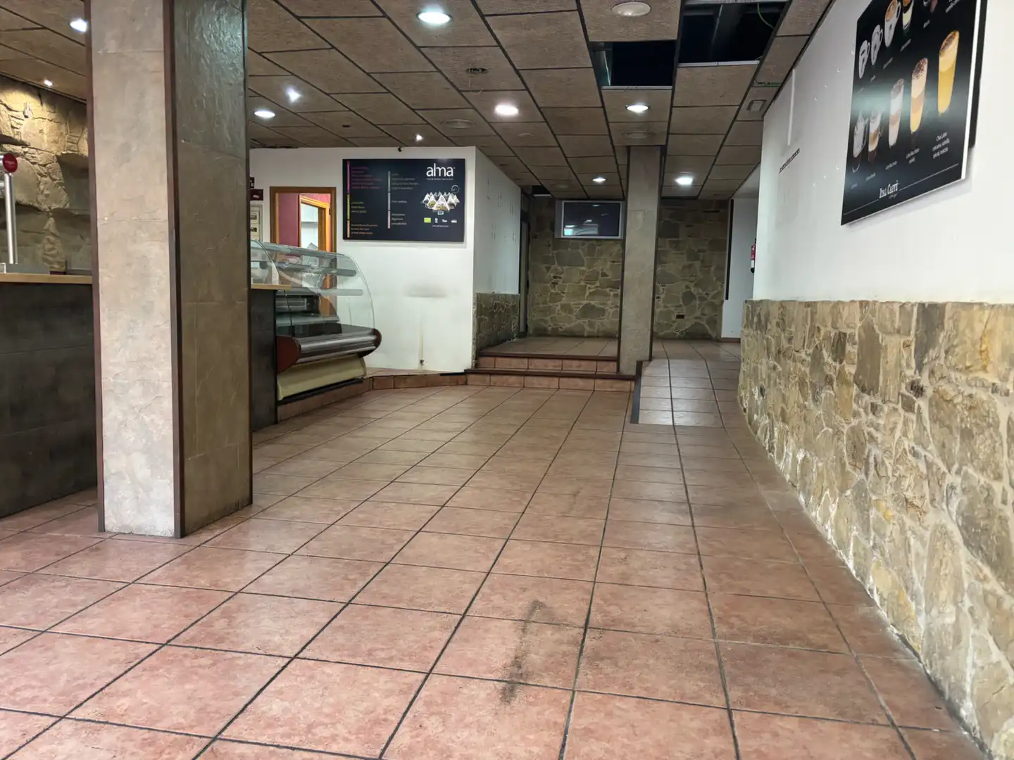 Local comercial en traspàs a Carrer del Carme 97, imagen 4
