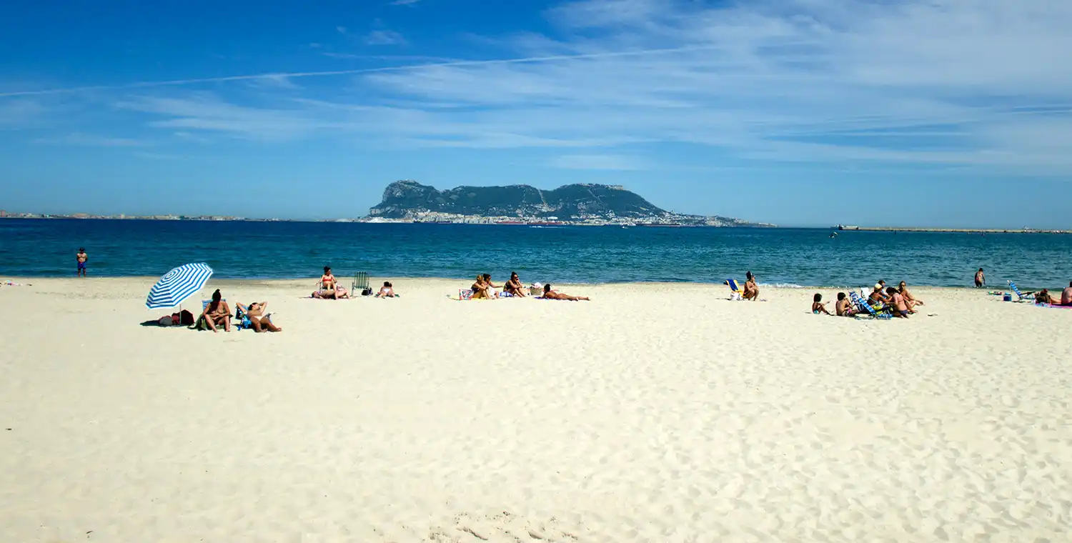 Exterior view of Commercial properties for sale in Algeciras  with Air Conditioner, Terrace and Furnished