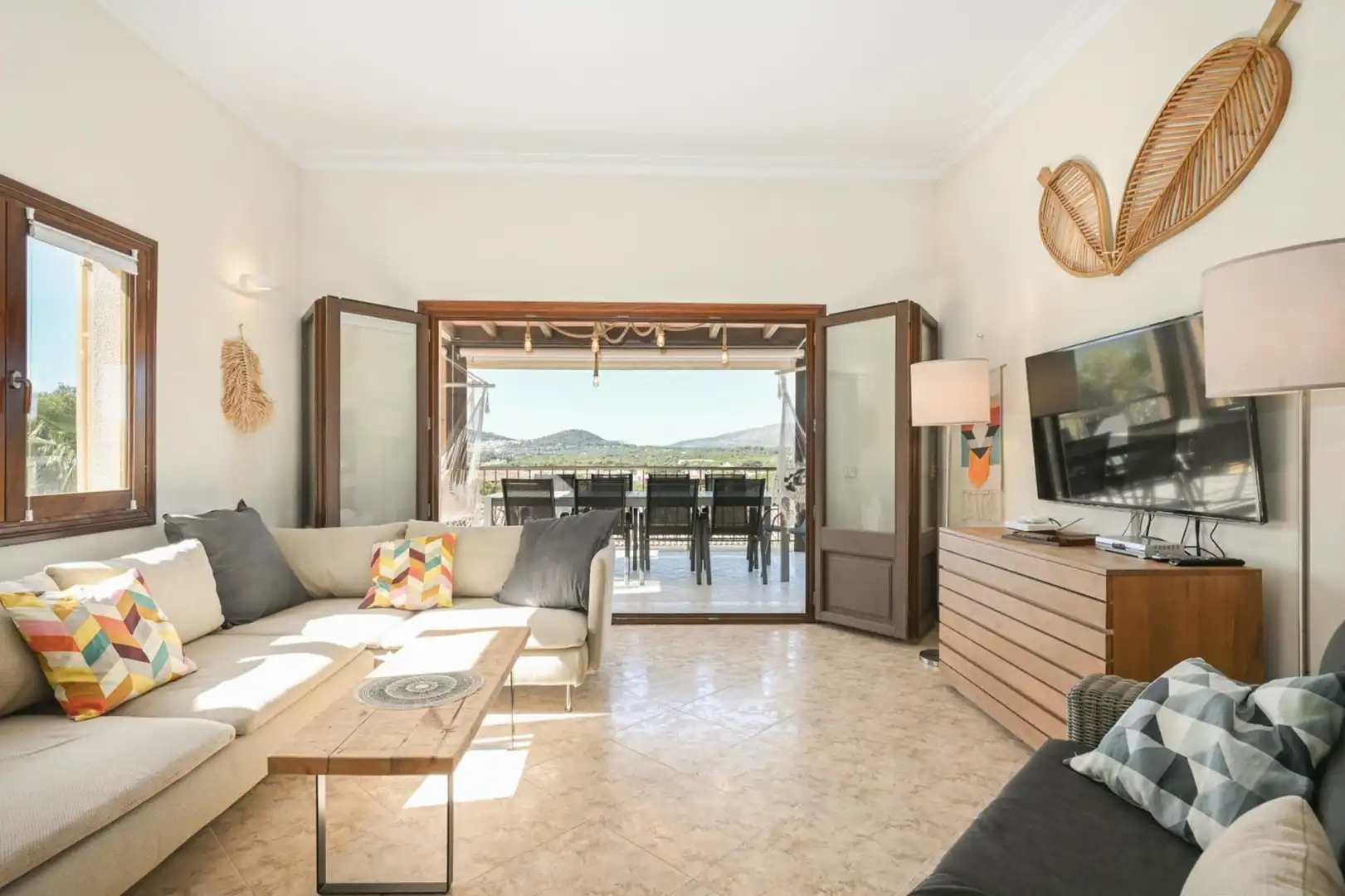 Wohnzimmer von Country house zum Verkauf in Capdepera mit Heizung, Terrasse und Abstellraum