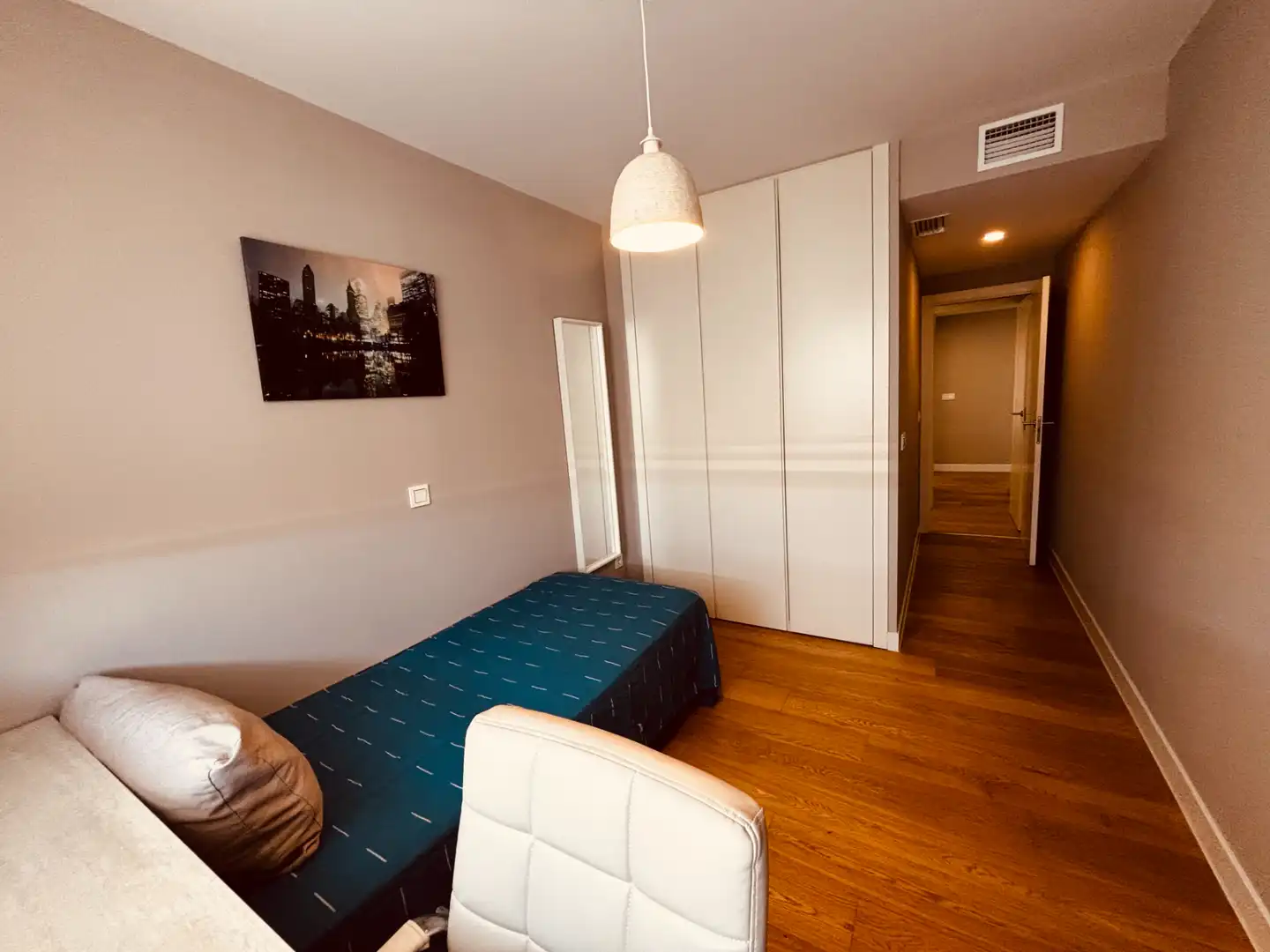 Habitación de Piso en venta en Getafe con Aire acondicionado, Calefacción y Jardín privado