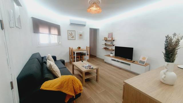 Piso en Alquiler en N/A en Valdeacederas