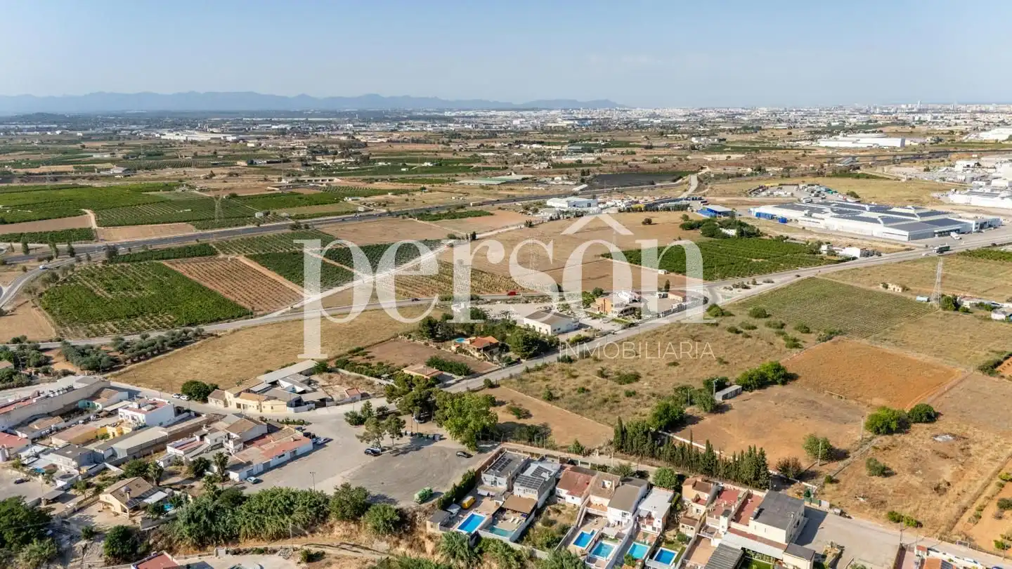Houses for sale in Torrent  with Air Conditioner, Private garden and Terrace