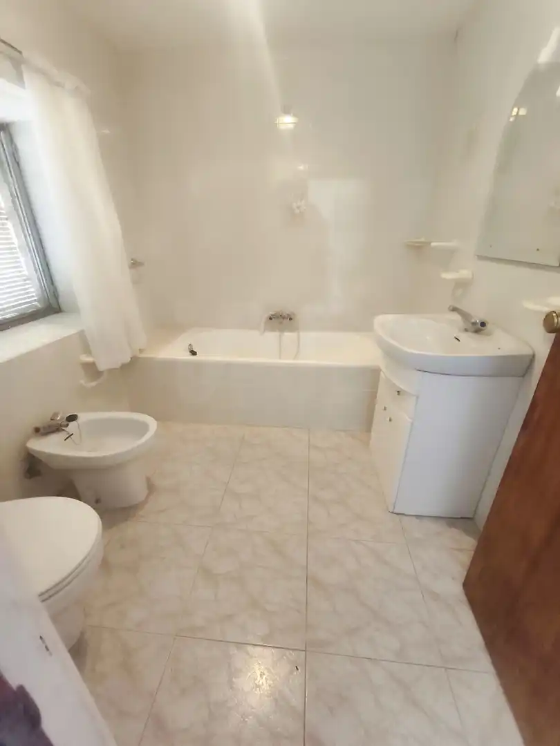 Bathroom of Country homes for sale in Villazanzo de Valderaduey  with Heating