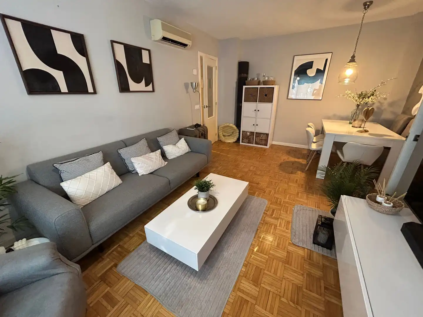 Sala d'estar de Pis en venda en Mejorada del Campo amb Aire condicionat, Calefacció i Parquet