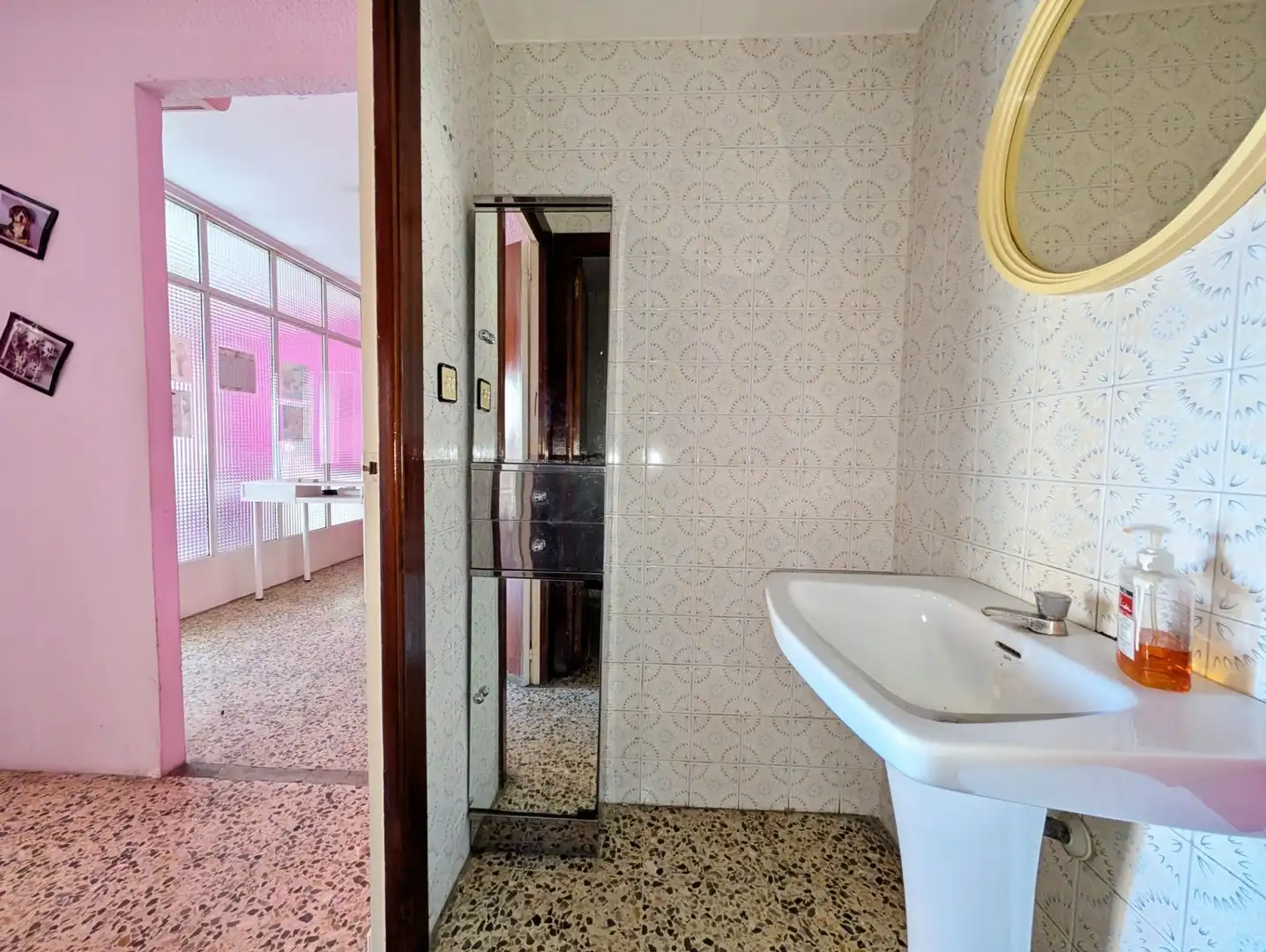Badezimmer von Geschaftsraum zur Miete in Zaragoza mit Klimaanlage