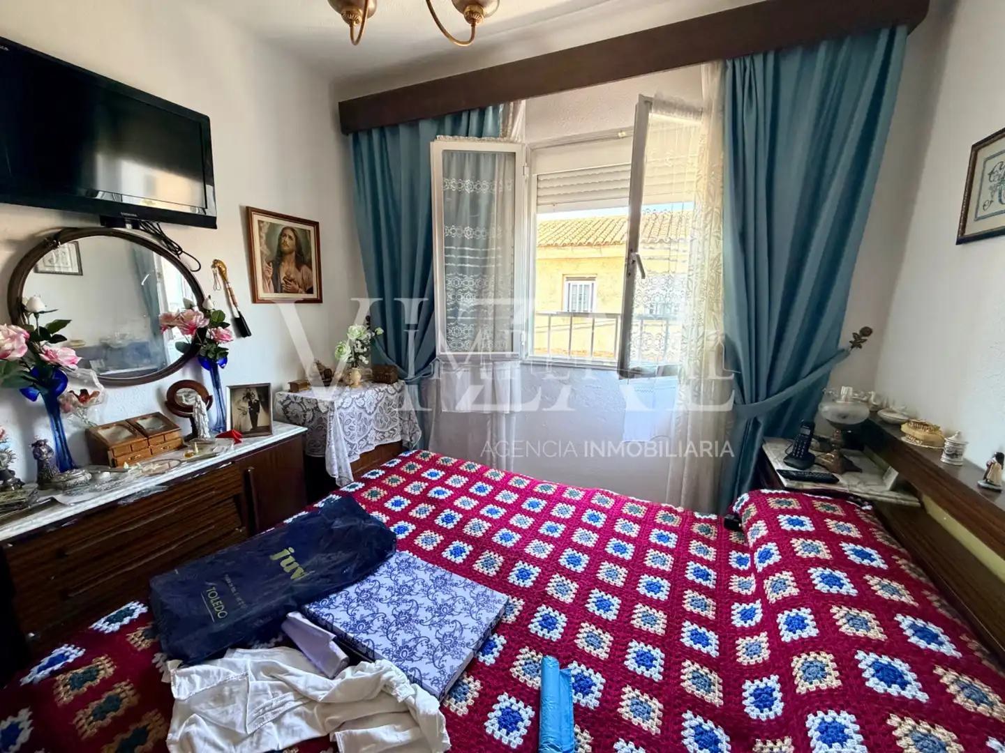 Bedroom of Flat for sale in Toledo  with Balcony