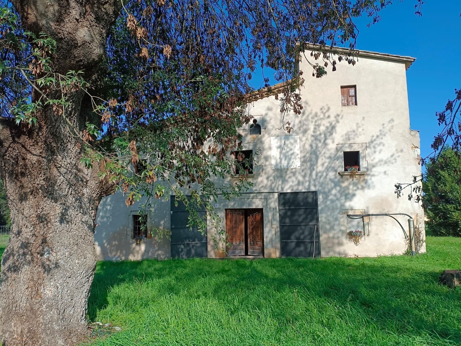 Vista exterior de Finca rústica en venda en Caldes de Malavella amb Jardí privat, Terrassa i Piscina