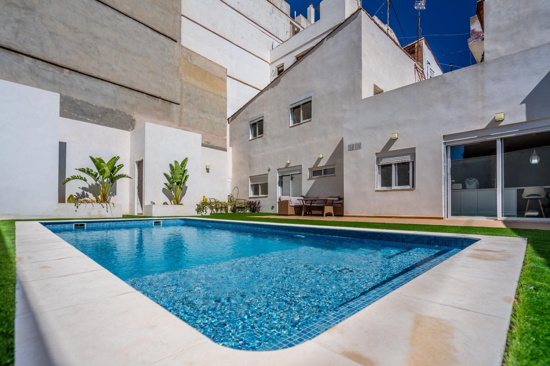 Piscina de Casa o xalet en venda en  Valencia Capital amb Jardí privat, Terrassa i Piscina