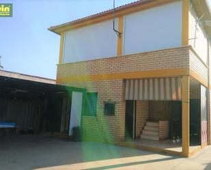 Country house for sale in Alcolea