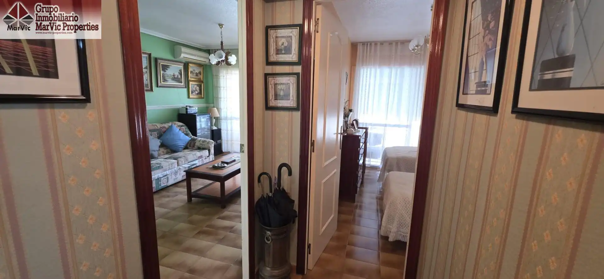Habitación de Apartamento en venta en Benidorm con Aire acondicionado, Jardín privado y Amueblado