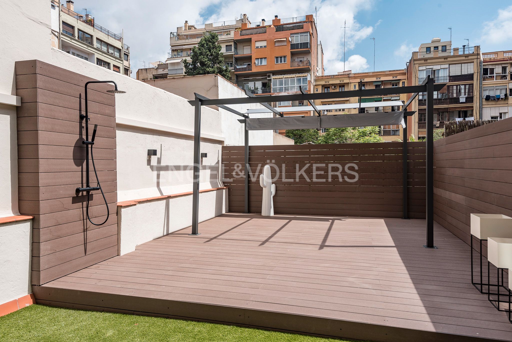 Terrassa de Apartament en venda en  Barcelona Capital amb Aire condicionat, Calefacció i Jardí privat