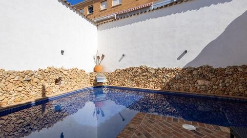 Foto 2 de Casa adosada en venta en C. Bataneros, Valdepeñas, Ciudad Real