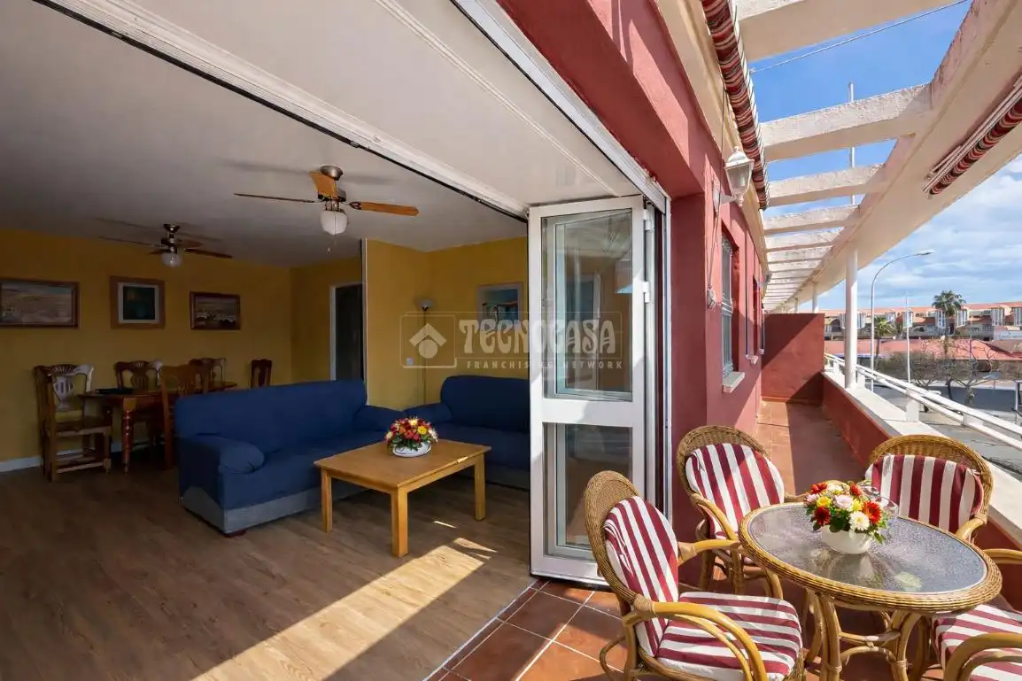 Terraza de Piso en venta en Isla Cristina con Terraza