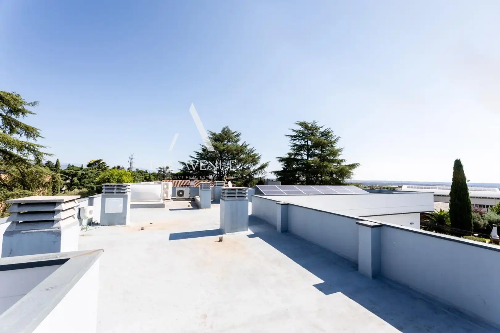 Terrassa de Casa o xalet en venda en Las Rozas de Madrid amb Aire condicionat, Calefacció i Jardí privat