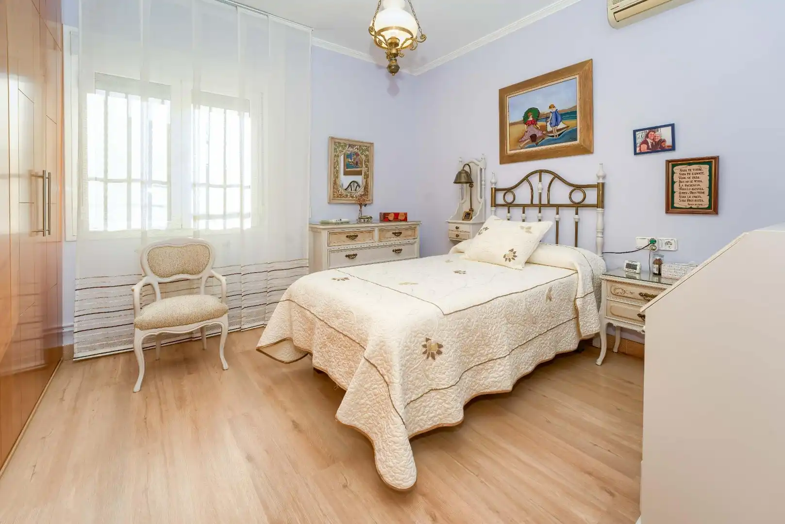 Bedroom of Houses for sale in Palomares del Río  with Air Conditioner, Heating and Private garden