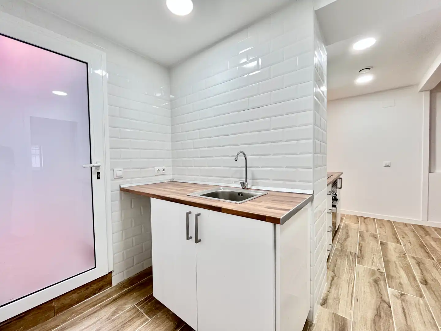 Cocina de Piso en venta en Barcelona con Aire acondicionado, Calefacción y Terraza