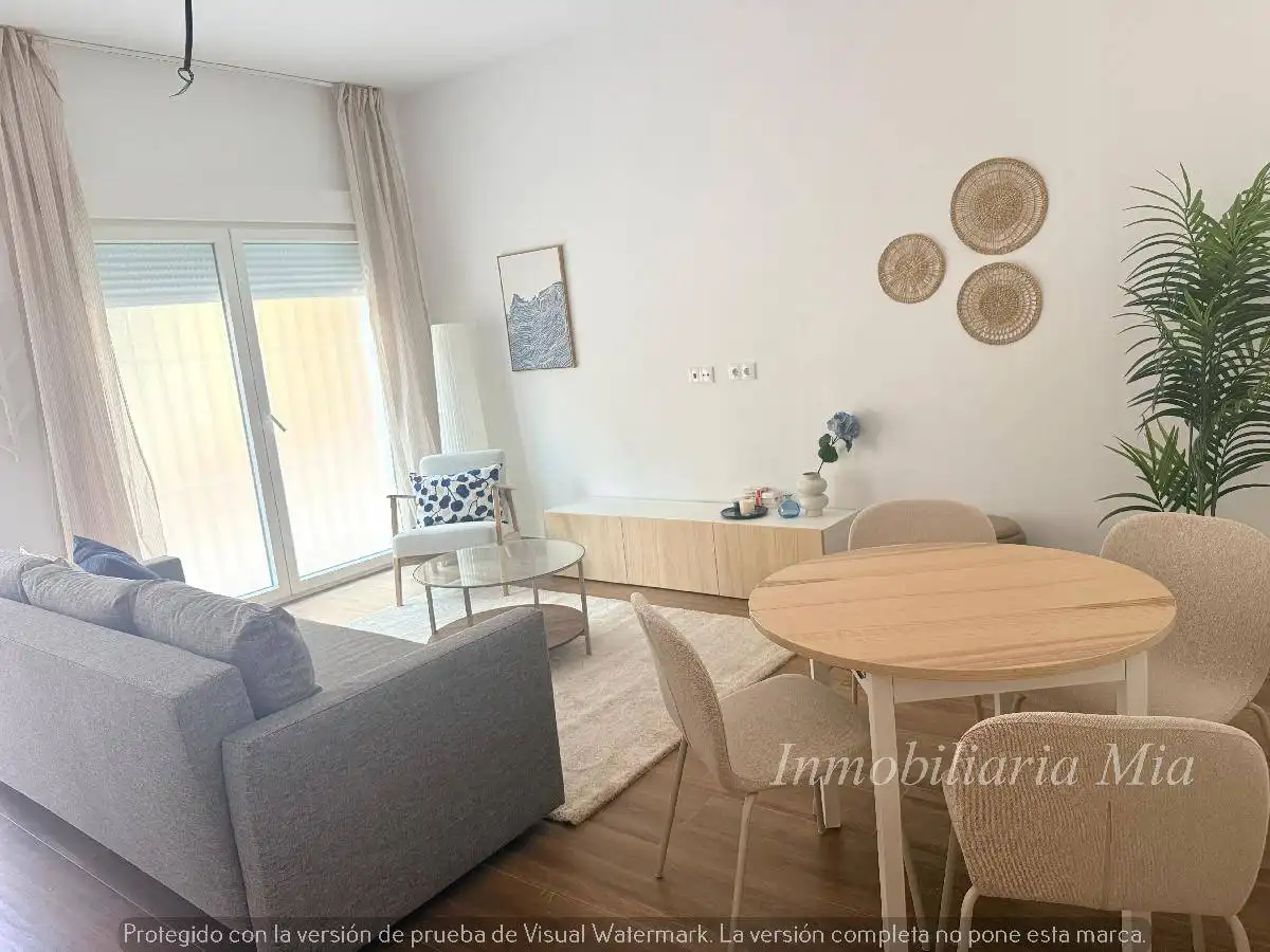 Apartament amb piscina en venda a Centro, imagen 2