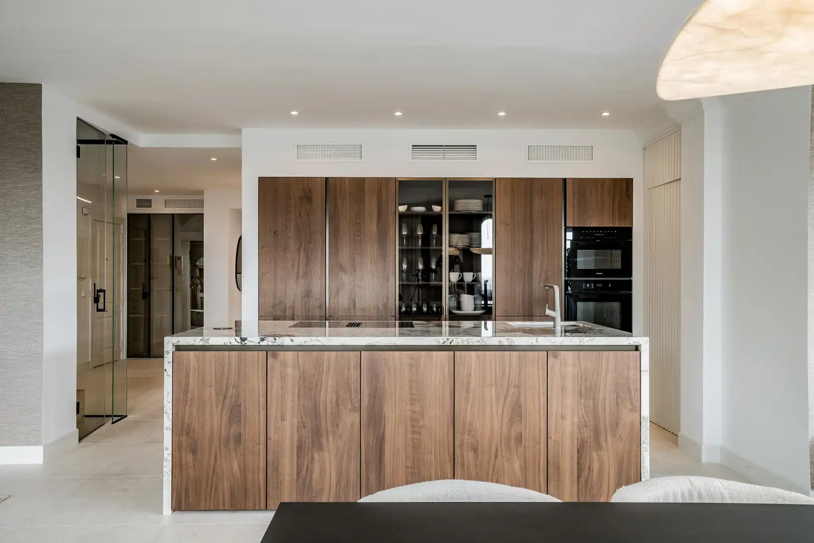 Cocina de Ático en venta en Marbella con Terraza, Piscina y Amueblado