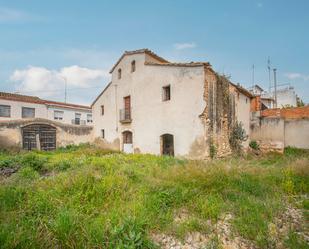 Exterior view of Country house for sale in Sant Cugat Sesgarrigues  with Private garden