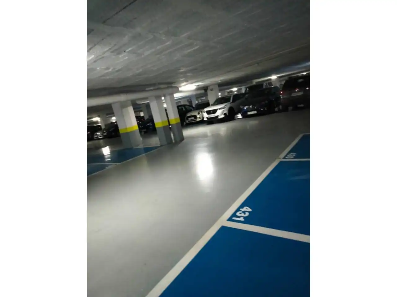Parkplatz von Garage zur Miete in Sabadell