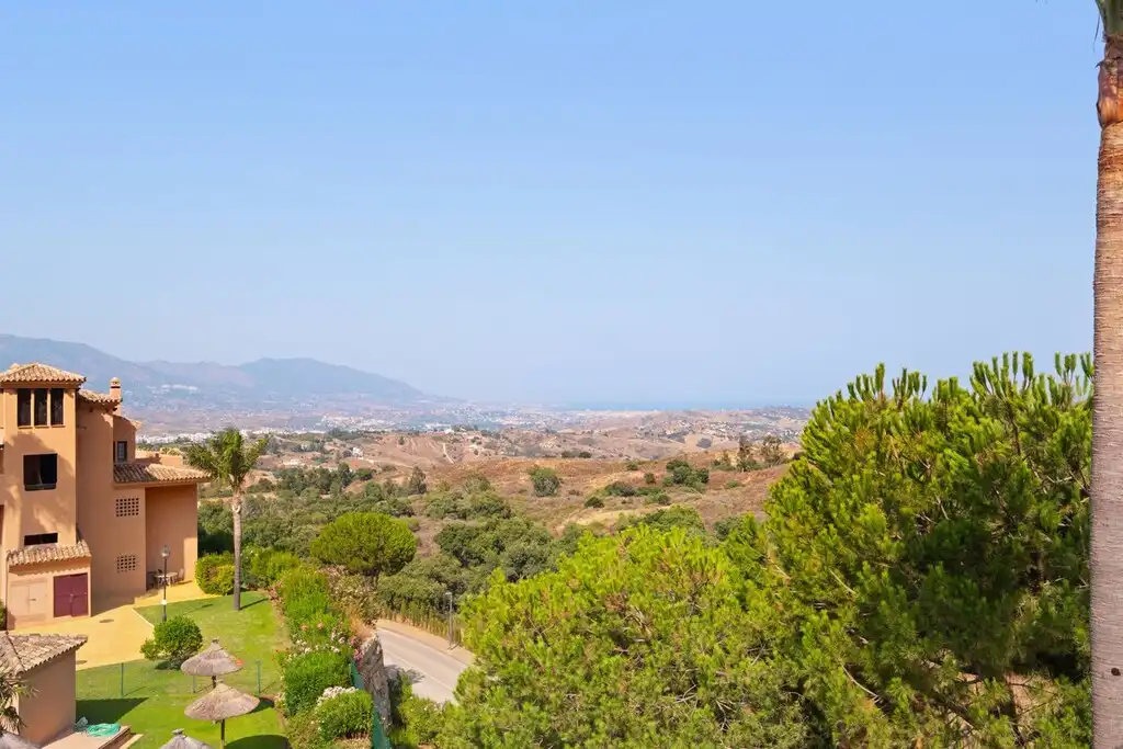 Attic for sale in La Mairena