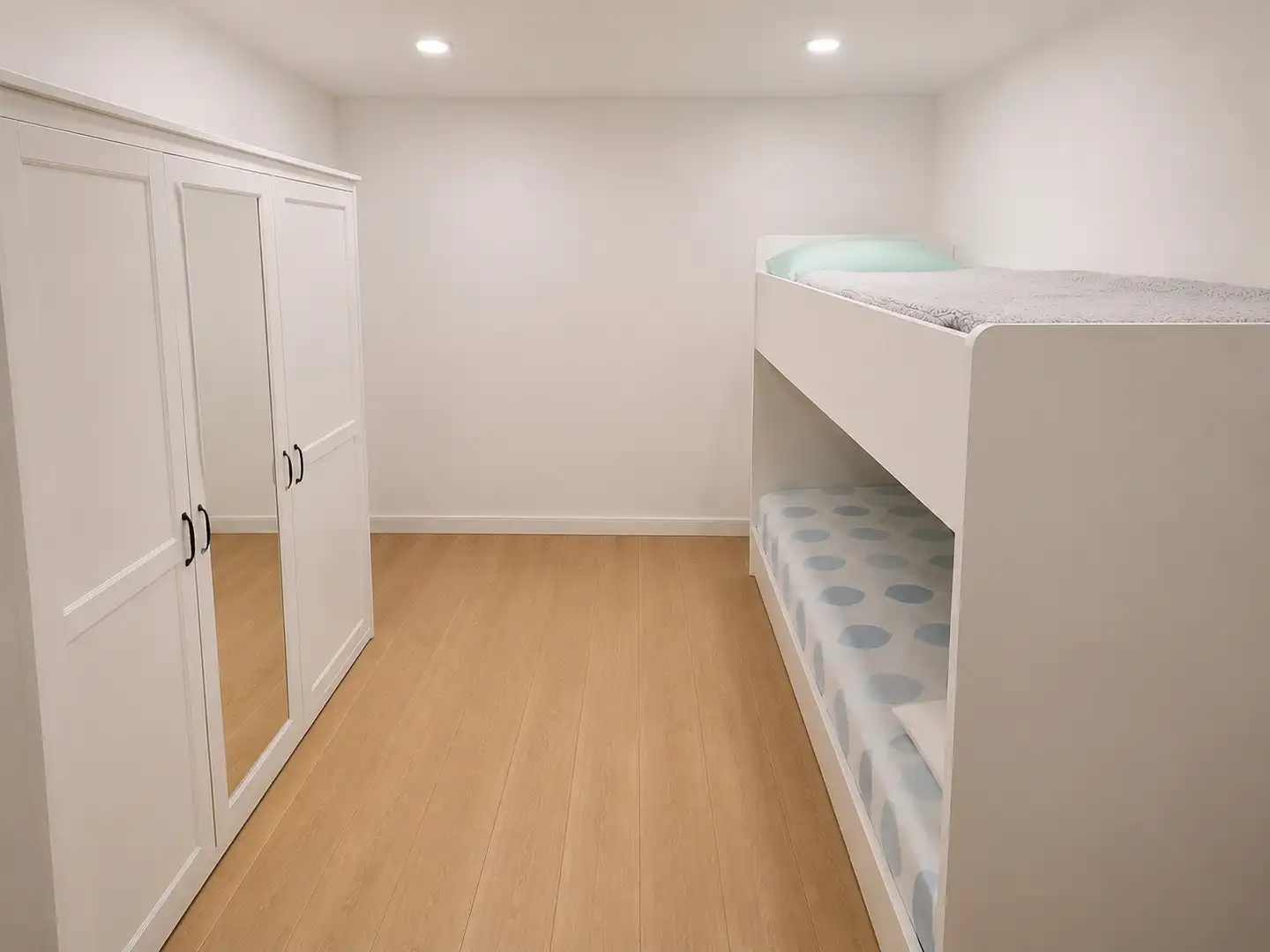 Habitación de Planta baja en venta en Santa Coloma de Gramenet