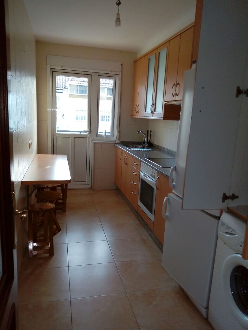 Cocina de Piso de alquiler en Santiago de Compostela  con Amueblado