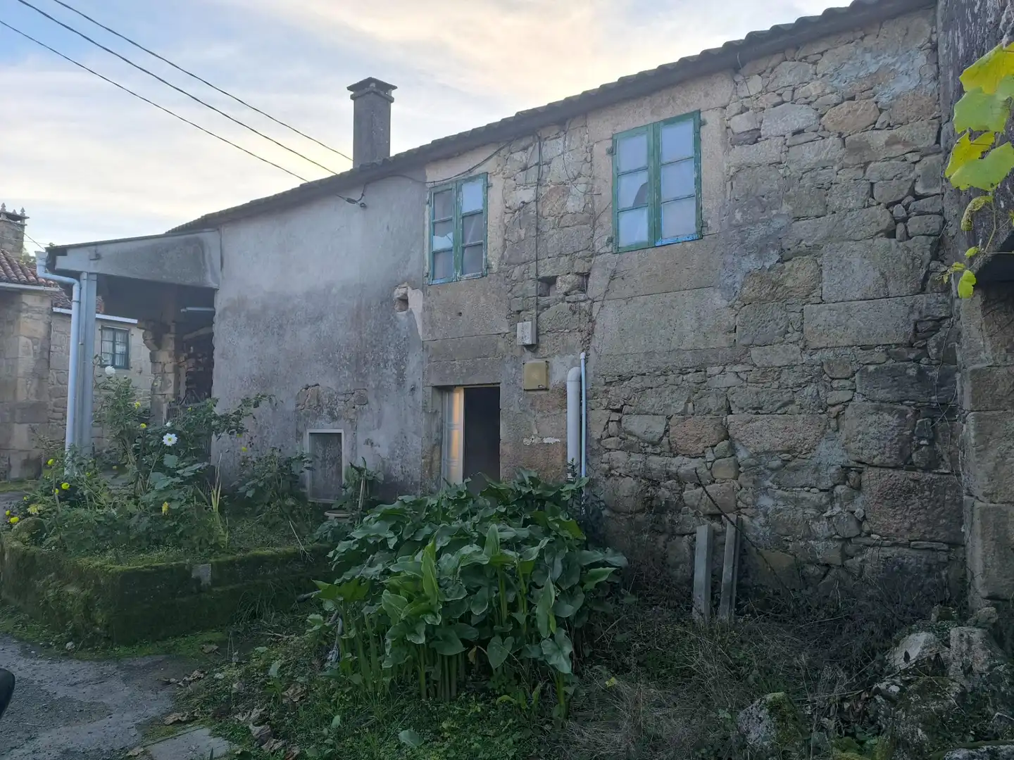 Exterior view of Houses for sale in Brión  with Private garden