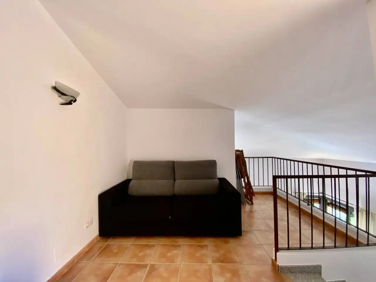 Terrassa de Dúplex en venda en Castellfollit de la Roca amb Calefacció, Terrassa i Moblat