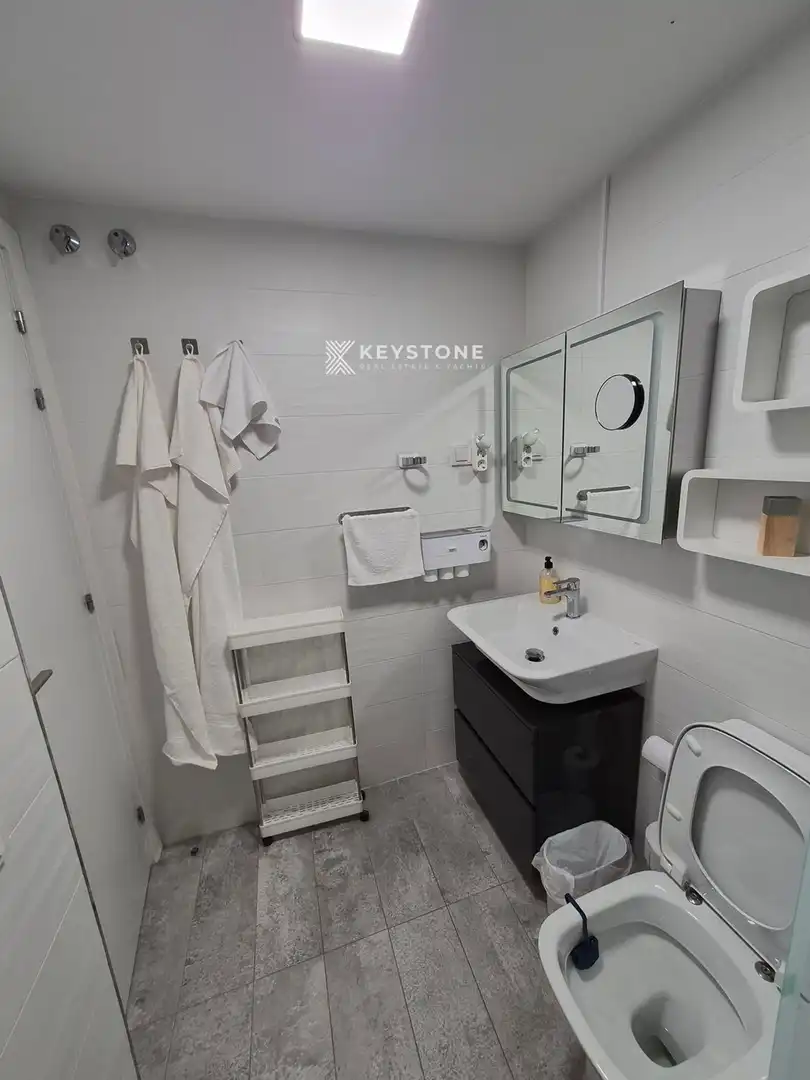 Badezimmer von Wohnung zur Miete in Alicante / Alacant mit Klimaanlage, Heizung und Terrasse