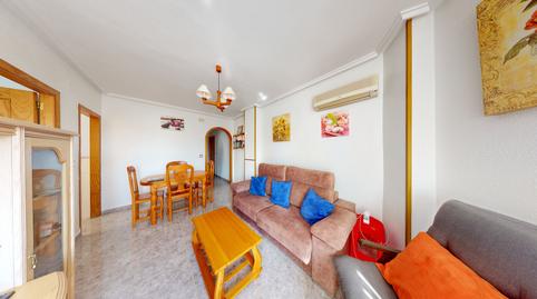 Foto 3 de Pis en venda a Calle Virgen del Mar, Nueva Torrevieja, Alicante