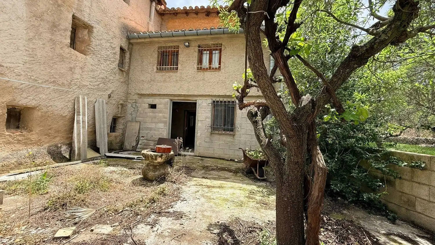 Exterior view of Houses for sale in Morella  with Private garden, Terrace and Storage room