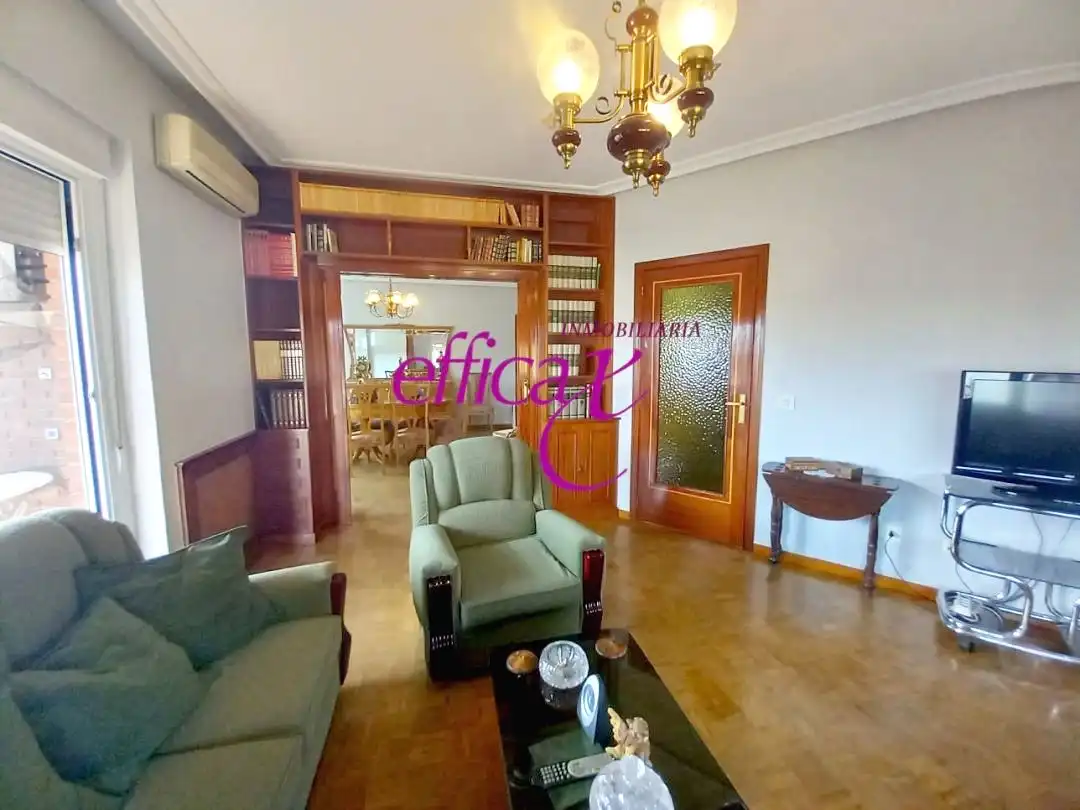 Habitación de Piso en venta en Torrijos con Calefacción