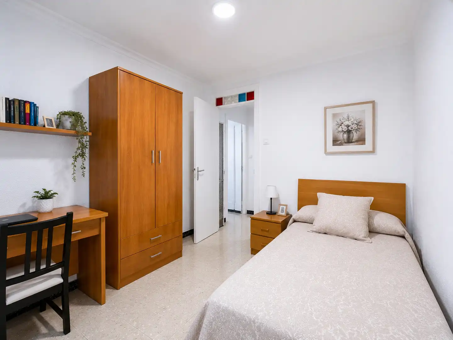 Flat with lift for sale in Carrer de Batista i Roca, imagen 2