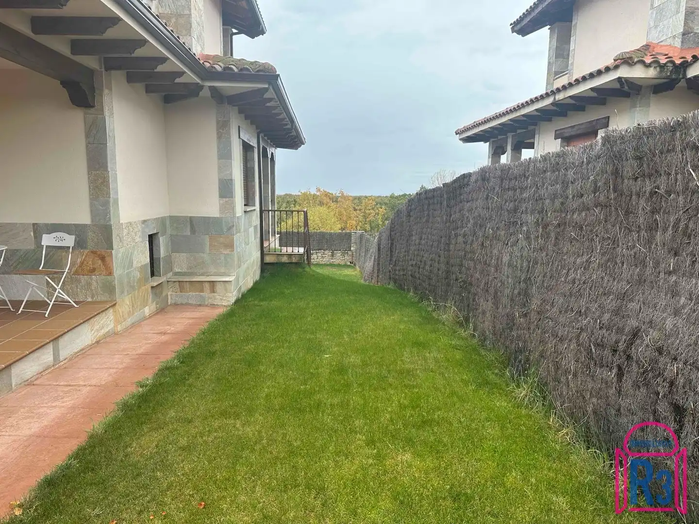 Adossat amb jardí en venda a Valverde de la Virgen, imagen 30
