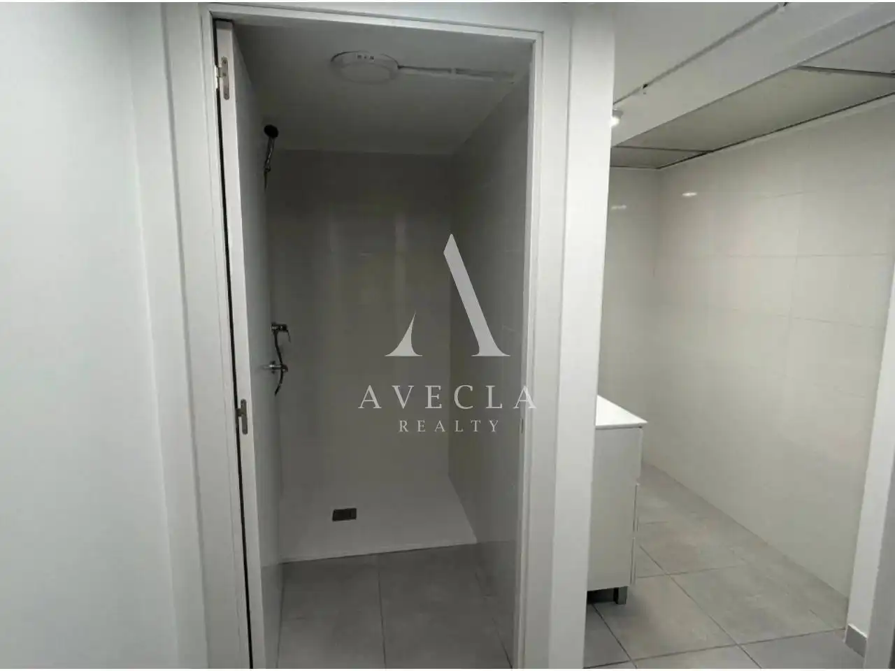 Baño de Nave industrial de alquiler en Rubí