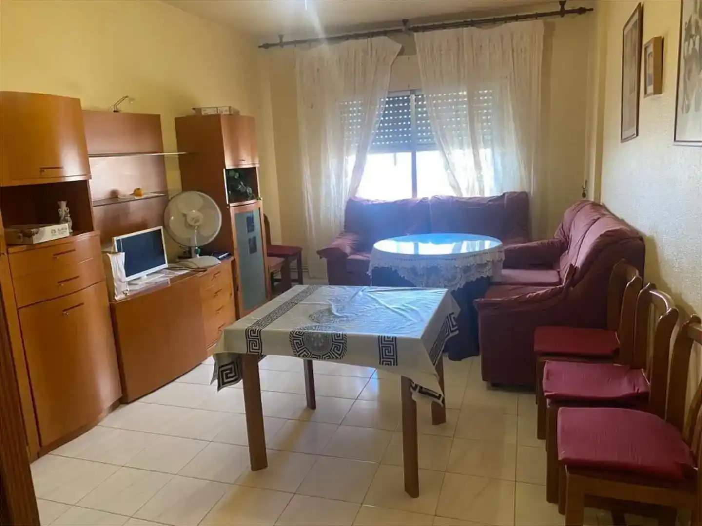 Sala de estar de Piso en venta en El Provencio   con Amueblado y Balcón