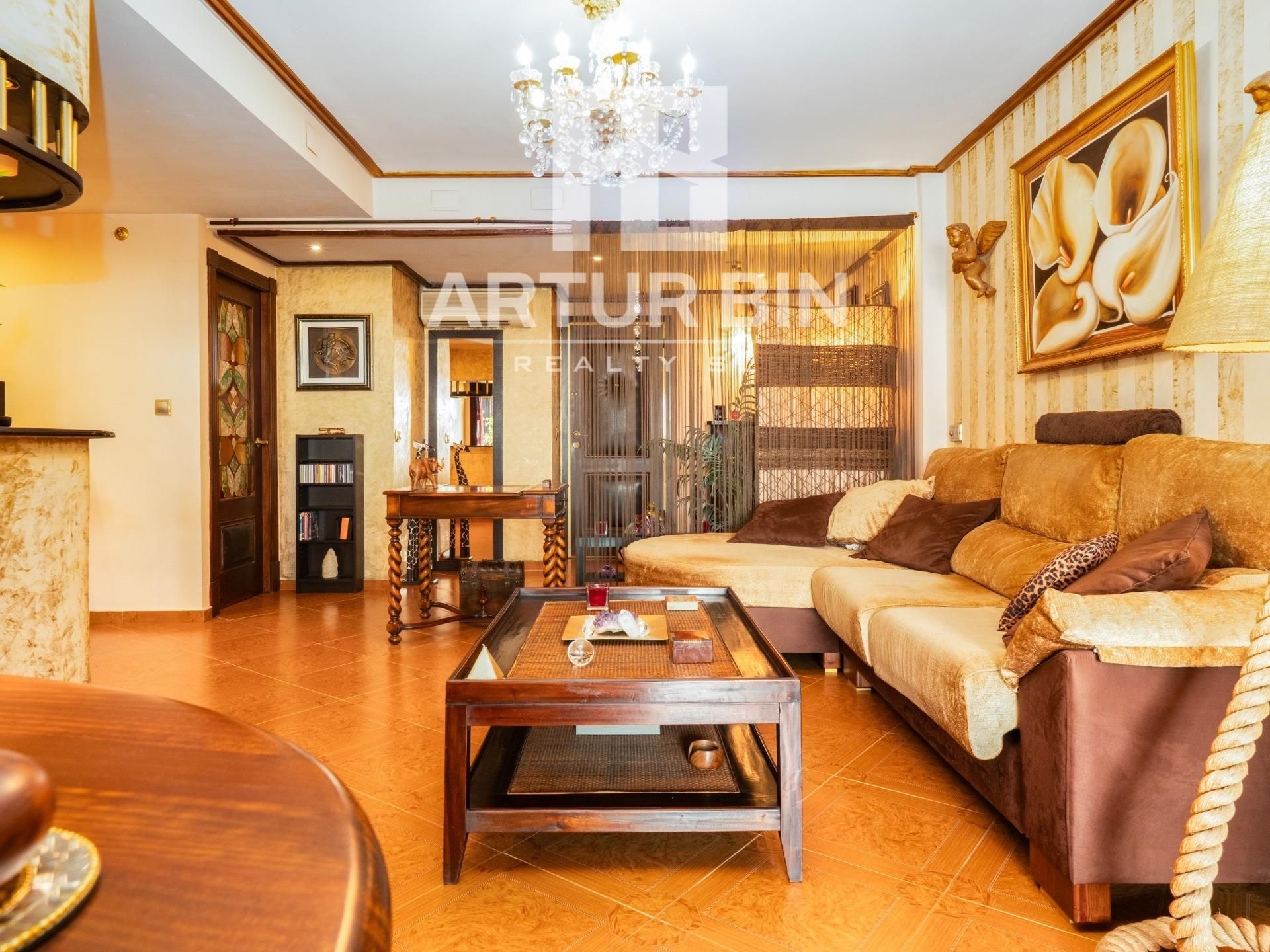 Sala de estar de Apartamento en venta en  Valencia Capital con Aire acondicionado, Terraza y Piscina
