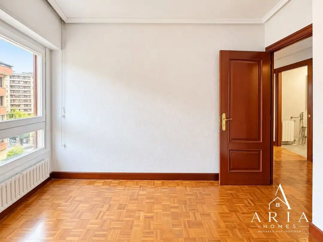 Piso con ascensor en venta en Saratsate Musikariaren Kalea, imagen 33