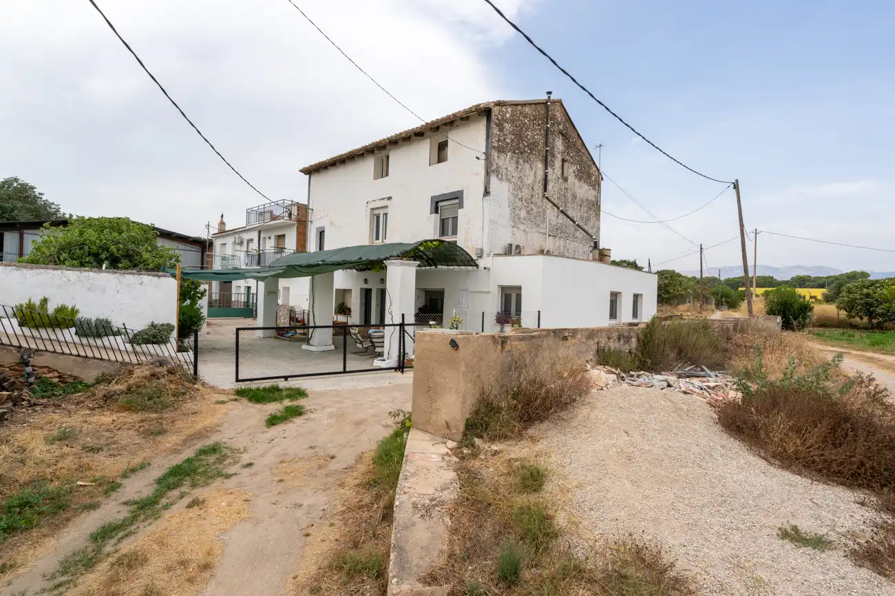 Vista exterior de Casa adosada en venta en Tortosa con Aire acondicionado, Jardín privado y Terraza