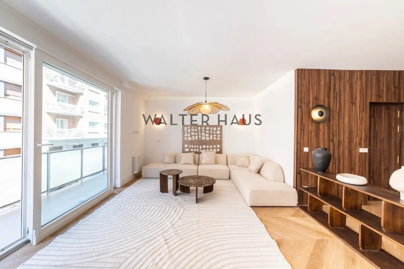 Piso con ascensor en venta en Calle de Hilarión Eslava