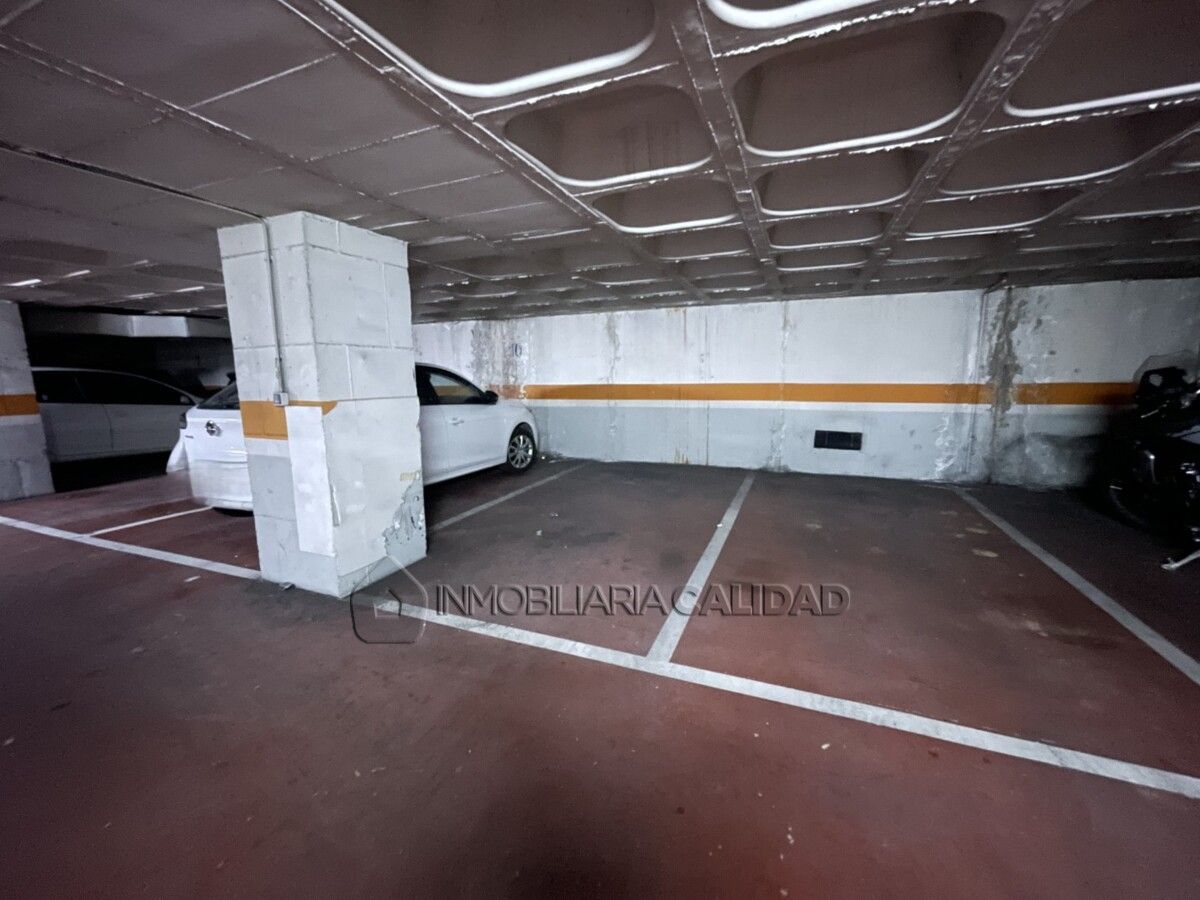 Aparcament de Garatge en venda en Burgos Capital