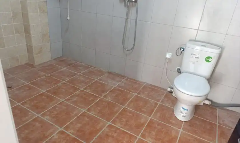 Baño de Local en venta en Níjar