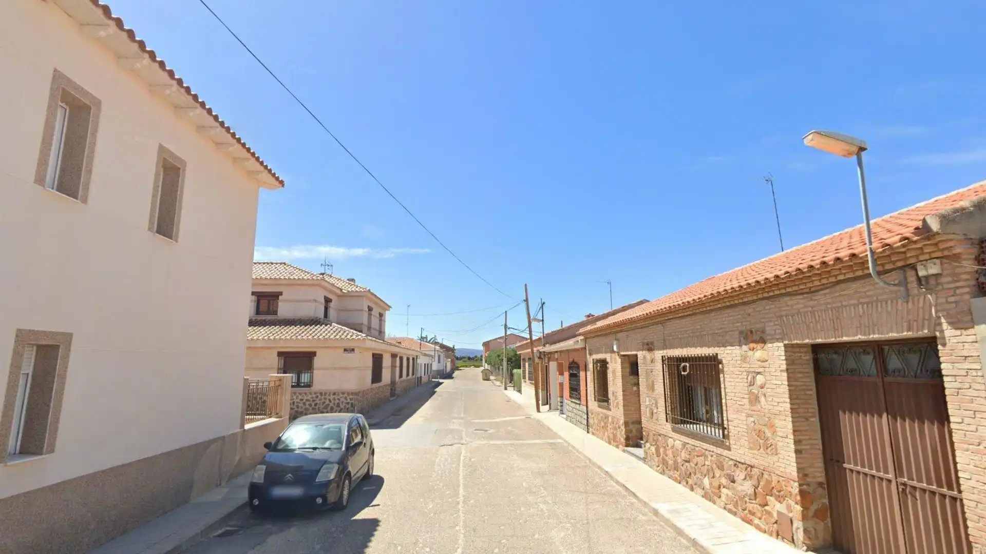 Detached house with pool for sale in Tolanca, imagen 2