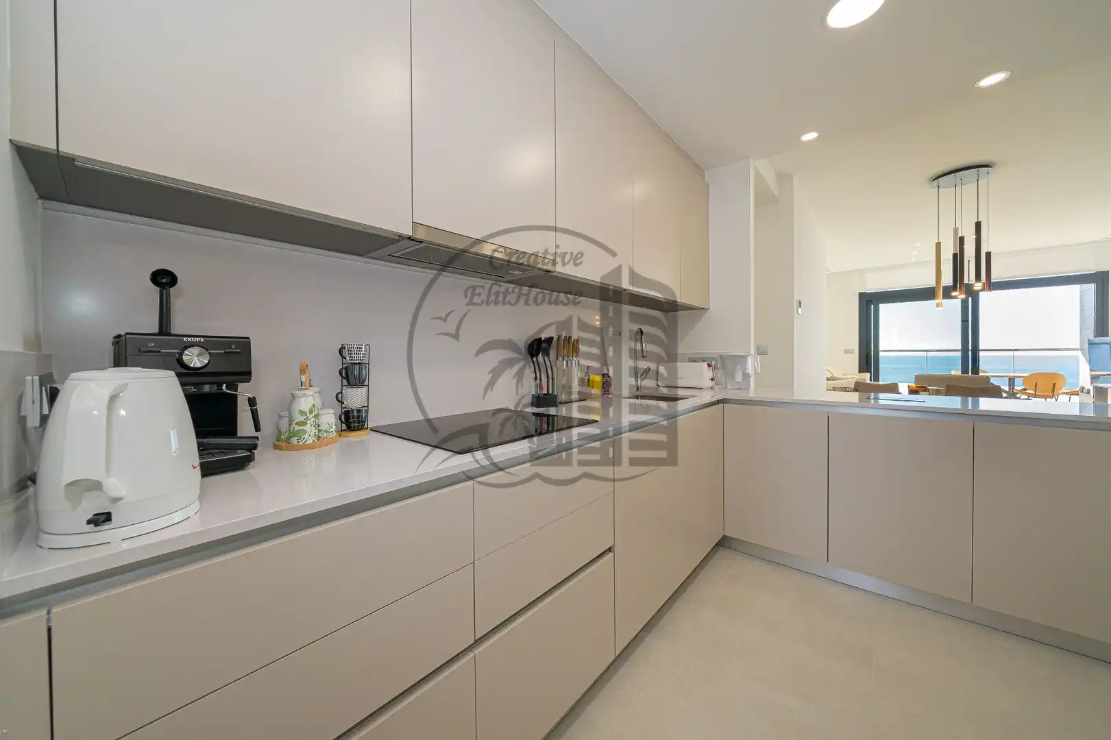 Appartement compact avec piscine à vendre à Carrer de Brasil, imagen 20