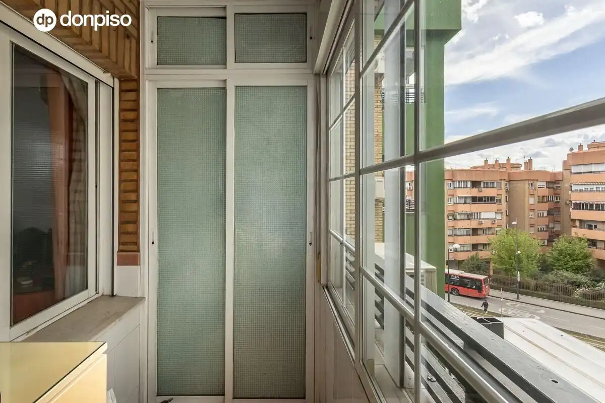 Balcony of Flat for sale in Granada