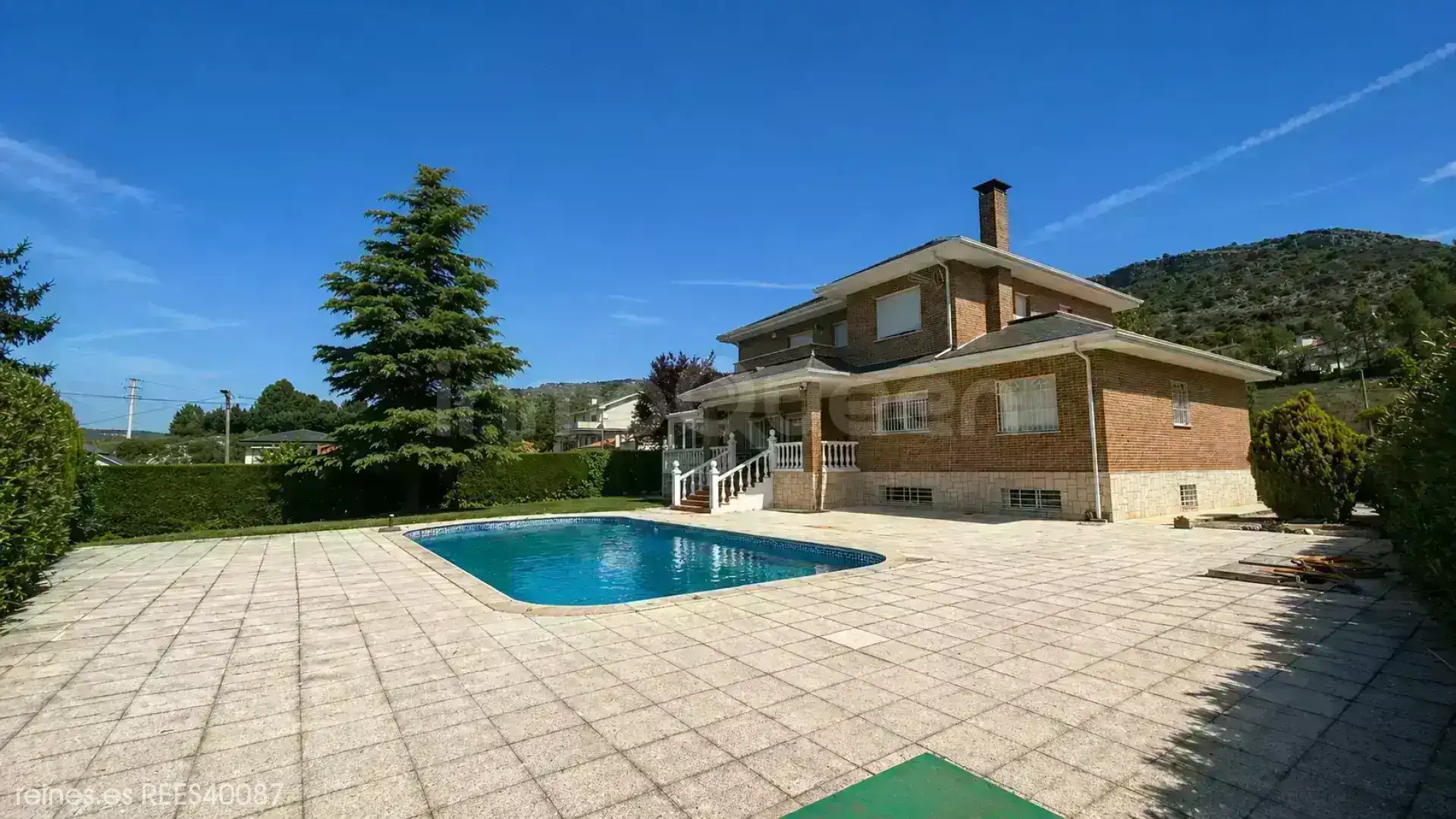 Vista exterior de Casa o chalet en venta en Villar del Olmo con Calefacción, Jardín privado y Terraza