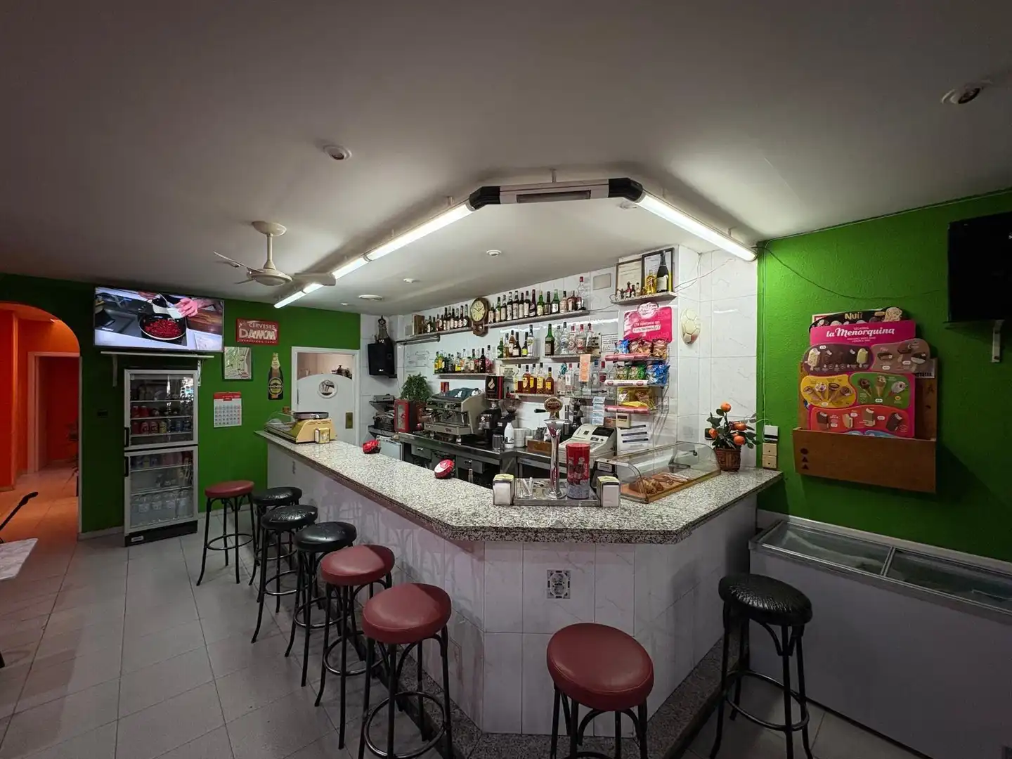 Local comercial en traspaso en Carrer BANYS, DELS, imagen 11