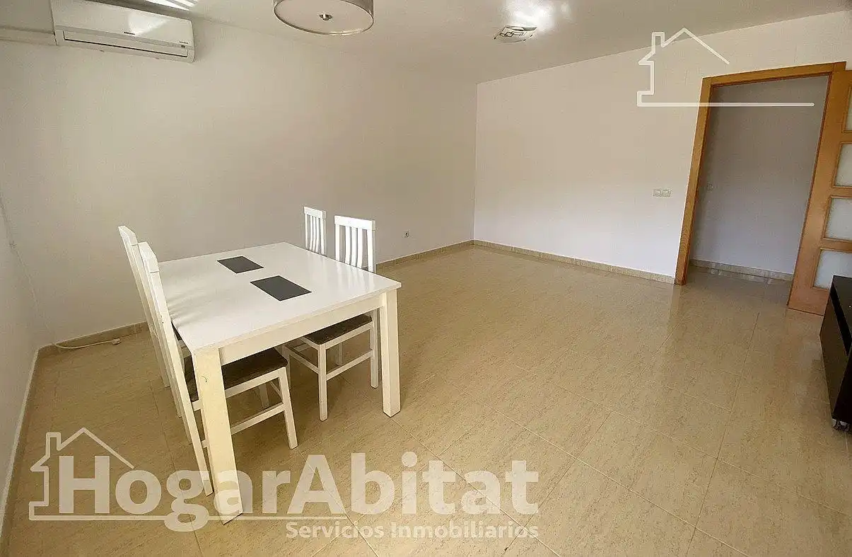 Dormitori de Pis en venda en Santa Pola amb Aire condicionat, Calefacció i Terrassa